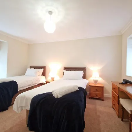 Lewis Gethin House, Newly Renovated Cottage Sleeps 9, Close To Bike Park Wales Merthyr Tydfil Exterior photo